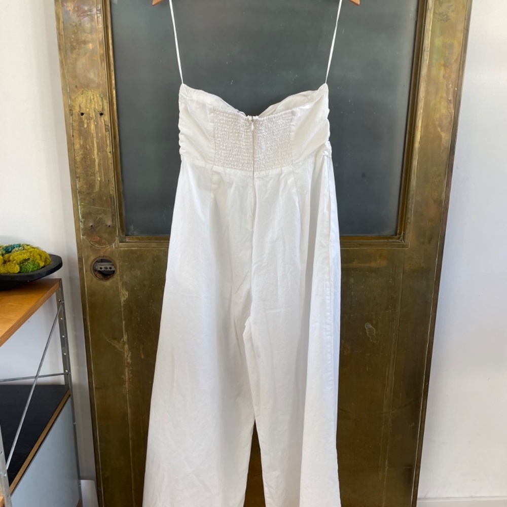Showpo White Wid Leg Strapless Jumpsuit 100% Cotton Large with Pockets sleek - Picture 5 of 10